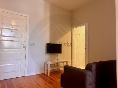 Arrendamento de apartamento T1 na Rua de 31 de Janeiro, 145