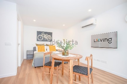 Arrendamento de apartamento T0 no Beco de Passos Manuel