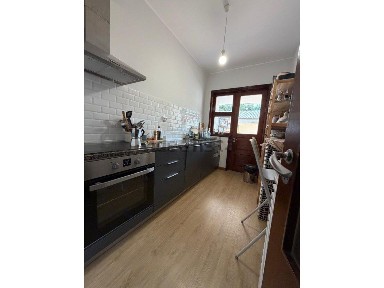 Arrendamento de apartamento T2 na Rua de Miguel Bombarda, 421