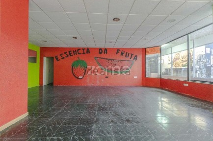 Espaço comercial à venda na Avenida Conde, 6316