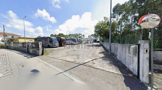 Armazém à venda na Praceta Norton de Matos
