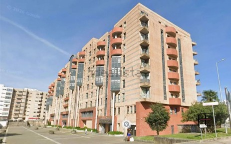 Espaço comercial à venda na Alameda da Boavista, 21
