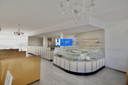 Espaço comercial à venda em Paredes