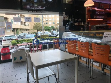 Espaço comercial à venda no Hospital São João - Pólo Universitário