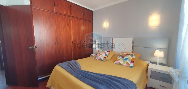Apartamento T2 à venda na Rua Teixeira de Pascoais, 52