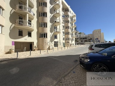 Apartamento T1 à venda na Rua Francisco Oliveira Santos