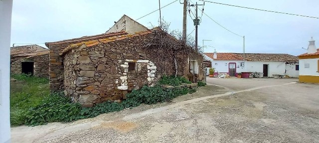 Alcoutim e Pereiro, Rua de Tesouro