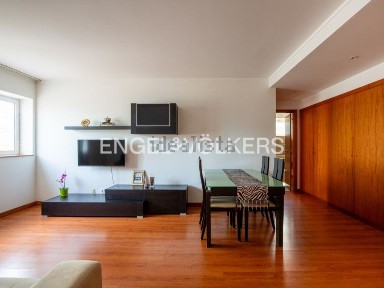 Apartamento T1 à venda em Santa Clara