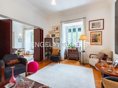Apartamento T5 à venda no Centro