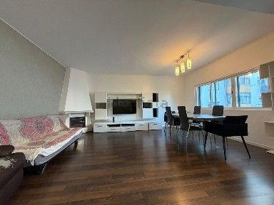 Apartamento T3 à venda na Praceta Fernão Lopes, 4