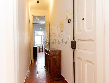Apartamento T3 à venda na Rua Quirino da Fonseca
