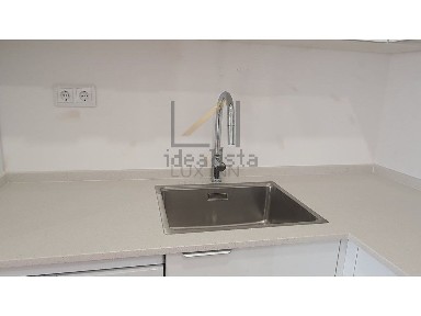 Apartamento T2 à venda na Rua João de Deus