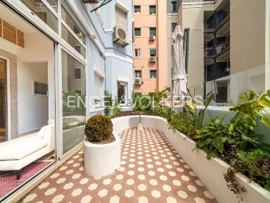 Apartamento T3 à venda na Av. da Liberdade - Marquês de Pombal