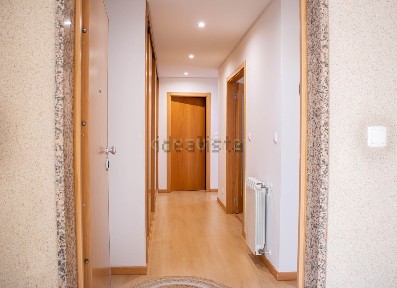 Apartamento T1 à venda na Camarate