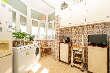 Apartamento T2 à venda na Rua António Sérgio