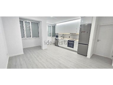 Apartamento T3 à venda em Póvoa de Santa Iria e Forte da Casa