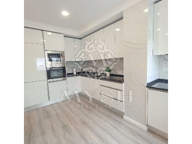 Apartamento T3 à venda na Rua Doutor Rafael Duque, 6