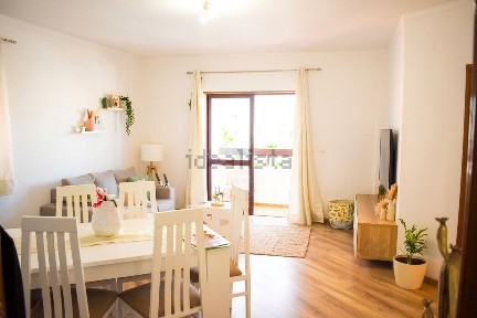 Apartamento T2 à venda na Rua Doutor Duarte Álvares Abreu, 1