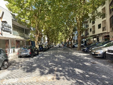 Apartamento T3 à venda na Avenida Chaby Pinheiro, 42
