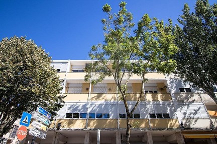 Apartamento T4 à venda na Praça da Igreja
