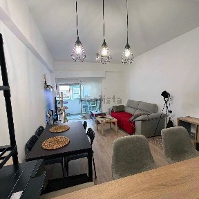 Apartamento T1 à venda no Monte Abraão