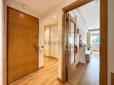 Apartamento T2 à venda na Rua das Pedralvas, 15