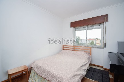 Apartamento T4 à venda na Rua Professor Doutor Joaquim Fontes s/n