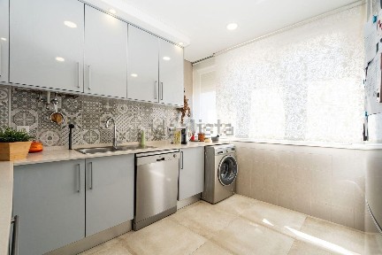 Apartamento T3 à venda na Praceta São Jorge da Mina