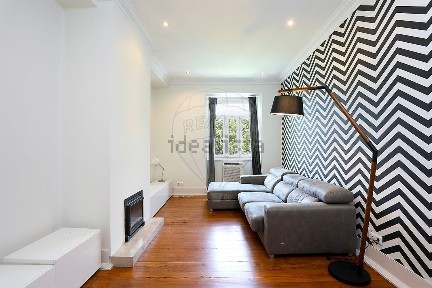 Apartamento T2 à venda na Avenida António Augusto de Aguiar