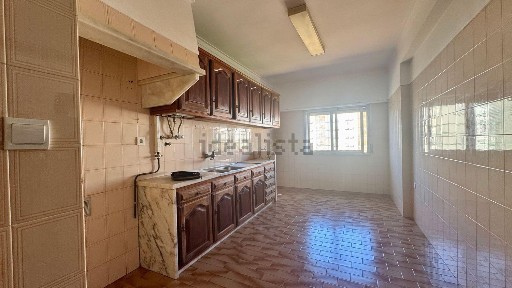 Apartamento T1 à venda na Impasse da Oca, 23