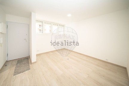 Apartamento T2 à venda na Praceta Natália Correia