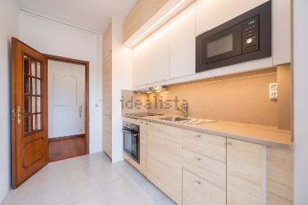 Apartamento T1 à venda na Cruz Quebrada