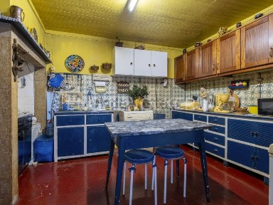 Moradia independente à venda em Dois Portos