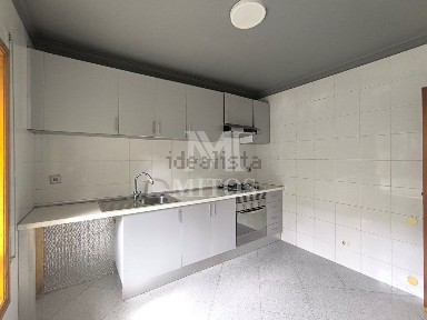Apartamento T2 à venda na Santa Maria Maior