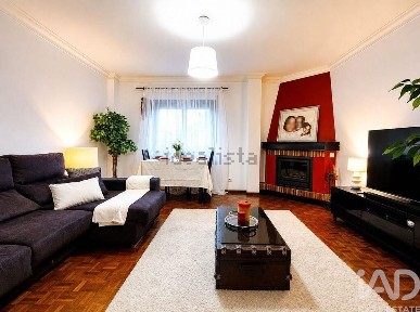 Apartamento T3 à venda na Meadela