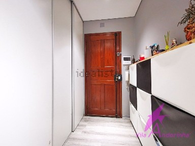 Apartamento T4 à venda na Monserrate