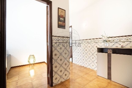 Apartamento T2 à venda na Rua São João Baptista