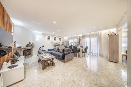 Apartamento T3 à venda em Maximinos - Sé - Cividade