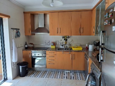 Apartamento T4 à venda na Rua Urbanização Aldeia do Mar, 12