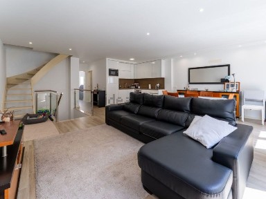 Apartamento T1 à venda na Rua António Carvalho Laranjo