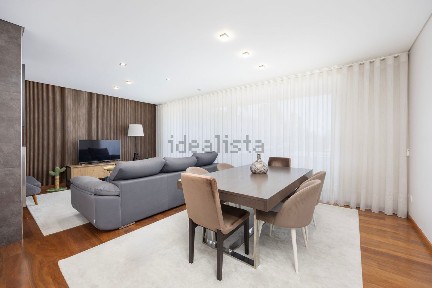 Apartamento T3 à venda na Barreira