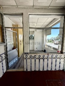 Arrendamento de espaço comercial na Avenida Ernest Solvay, 2