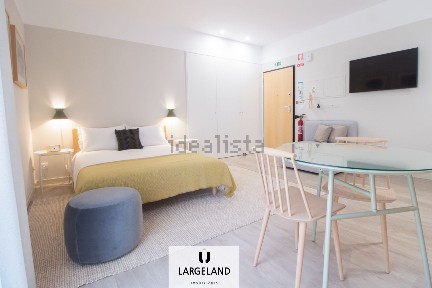 Arrendamento de apartamento T0 na Rua Trindade Coelho s/n