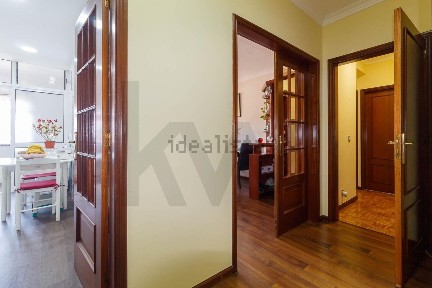 Apartamento T2 à venda na Rua Macau s/n
