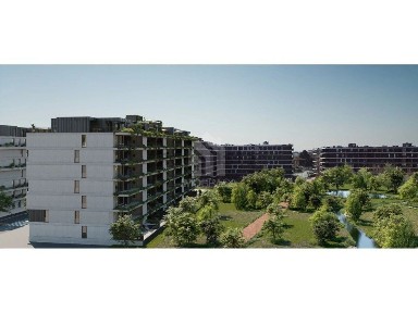 Apartamento T1 à venda em Requesende