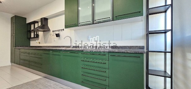 Apartamento T2 à venda na Rua de Quires