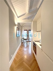 Apartamento T0 à venda na Rua do Sol