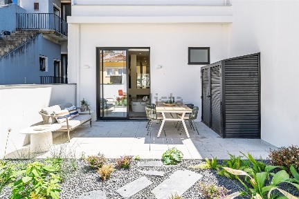 Apartamento T3 à venda no Campo 24 de Agosto