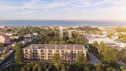 Apartamento T1 à venda na Rua Oliva Teles
