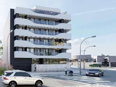 Apartamento T1 à venda na Rua Raúl Brandão